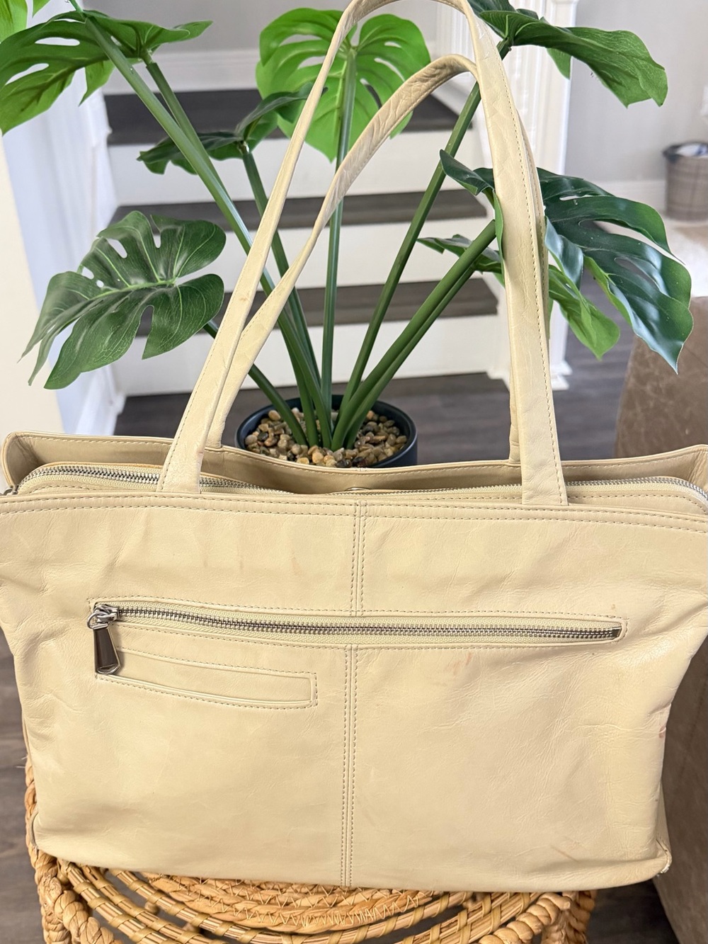 HOBO International Cream Genuine Leather Large Organizer Tote Shoulder Bag